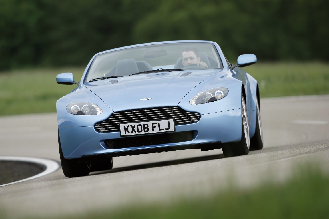Aston Martin Vantage Roadster 1st Generation Facelift